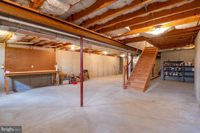 101 CHRIS DR, Lenhartsville, PA 19534