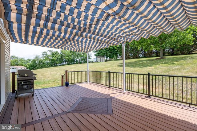 101 CHRIS DR, Lenhartsville, PA 19534