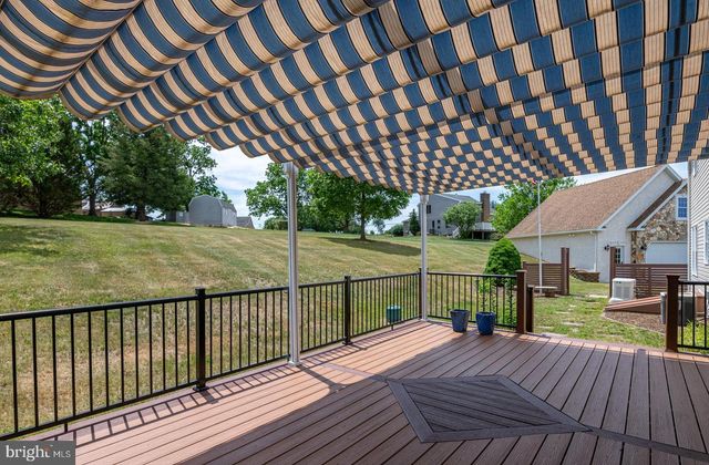101 CHRIS DR, Lenhartsville, PA 19534