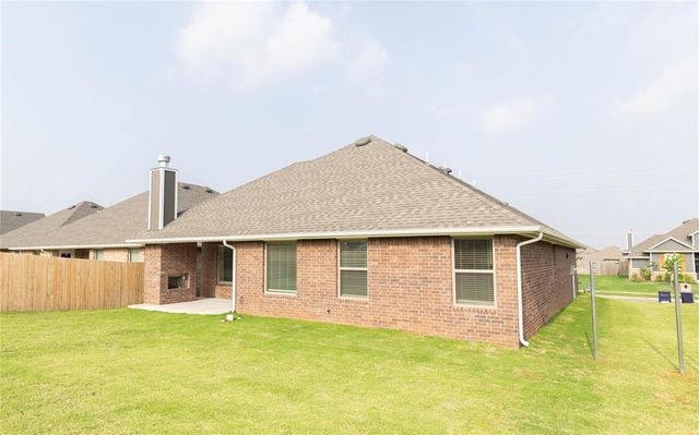 8724 Poppey Place, Yukon, OK 73099