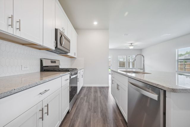 608 Travine Drive, Princeton, TX 75071