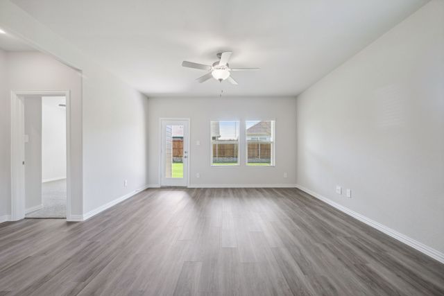 608 Travine Drive, Princeton, TX 75071