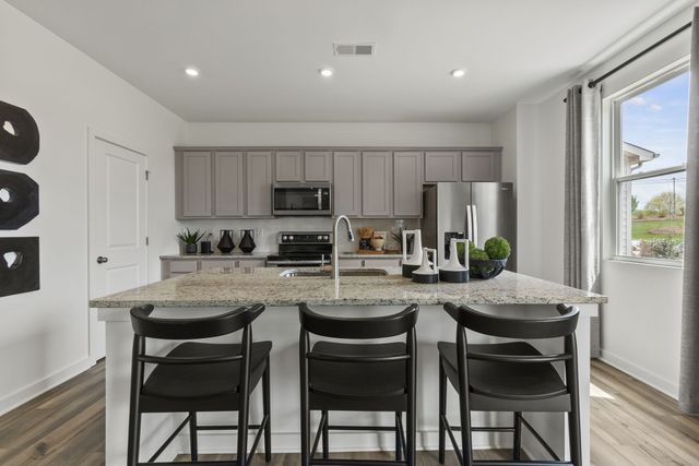 222 East Millbrook Drive, Spring Hill, TN 37174