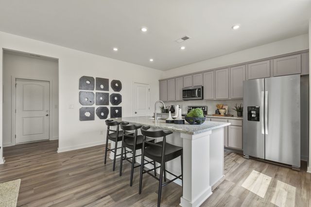 222 East Millbrook Drive, Spring Hill, TN 37174