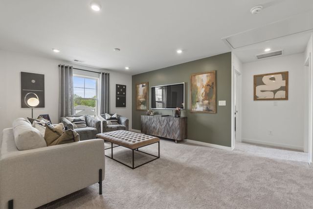 222 East Millbrook Drive, Spring Hill, TN 37174