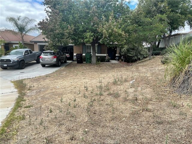 39253 Cayman Court, Murrieta, CA 92563