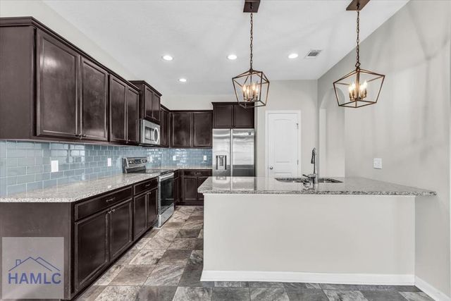 16 Cassels Court, Hinesville, GA 31313