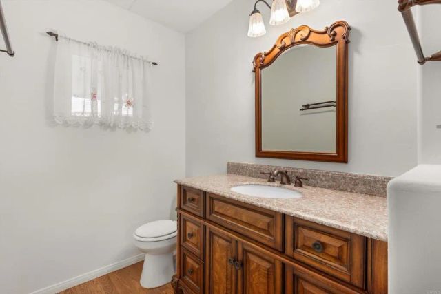 1010 E Bobier 151, Vista, CA 92084