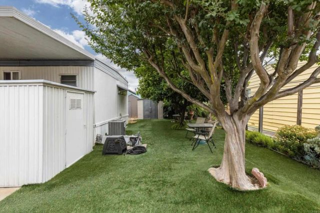 1010 E Bobier 151, Vista, CA 92084
