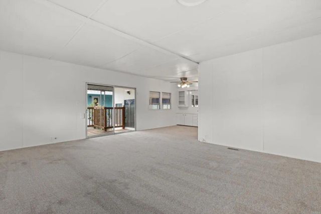 1010 E Bobier 151, Vista, CA 92084