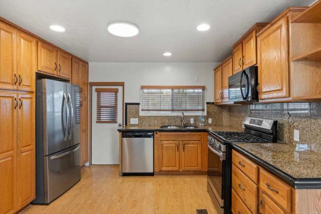 1010 E Bobier 151, Vista, CA 92084