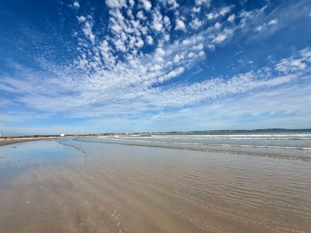 18 Lennox Rd 1, Nahant, MA 01908