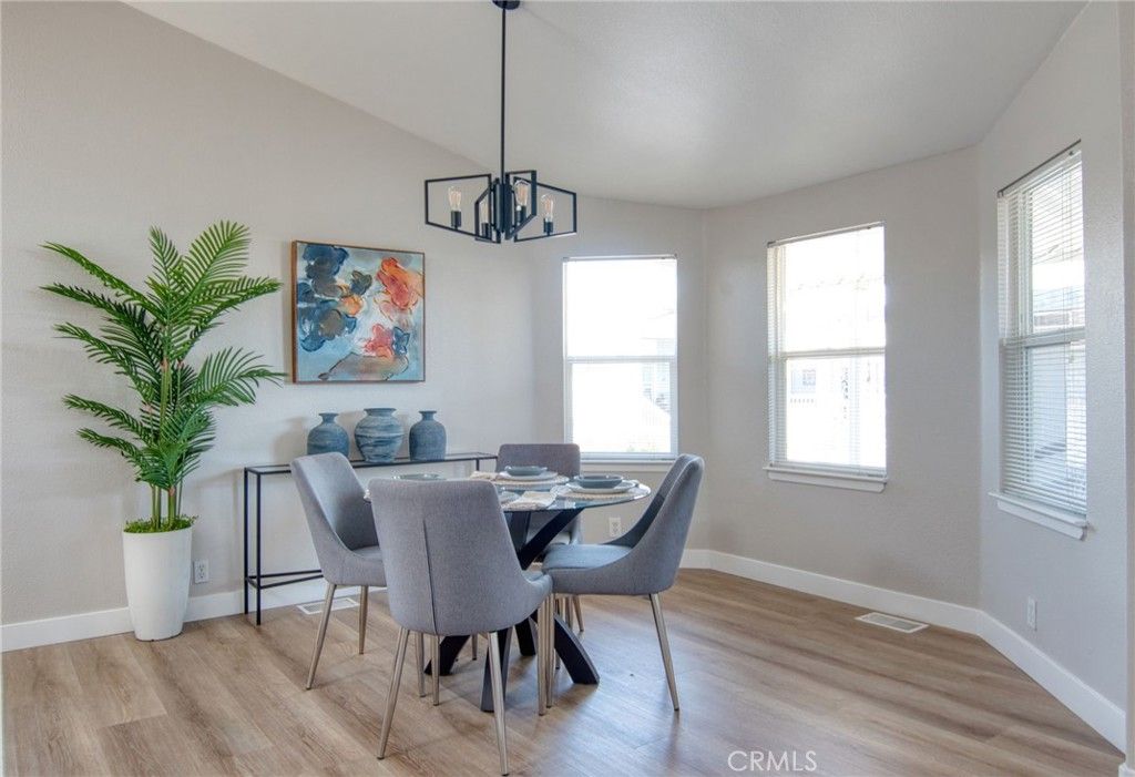 Image 11 of property listing at 16444 Bolsa Chica Avenue 74, Huntington Beach, CA 92649