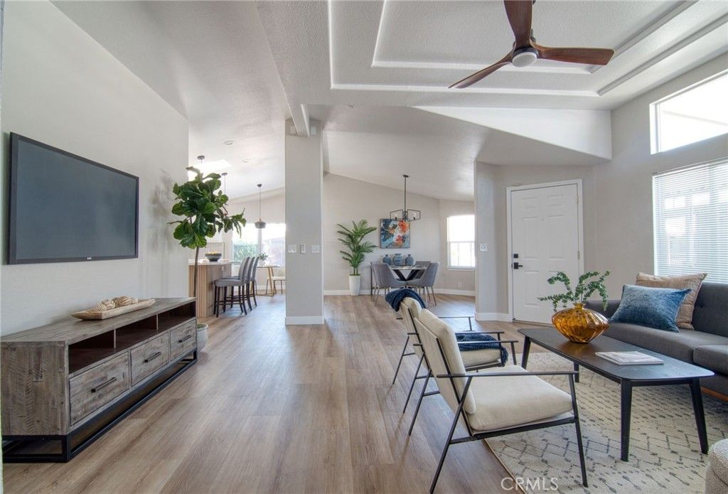 Image 12 of property listing at 16444 Bolsa Chica Avenue 74, Huntington Beach, CA 92649