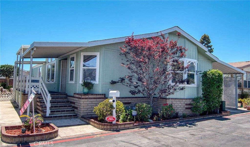 Image 3 of property listing at 16444 Bolsa Chica Avenue 74, Huntington Beach, CA 92649