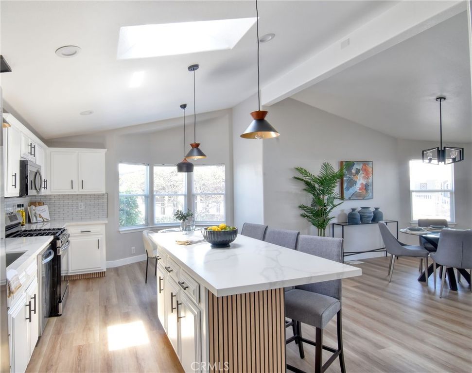 Image 6 of property listing at 16444 Bolsa Chica Avenue 74, Huntington Beach, CA 92649