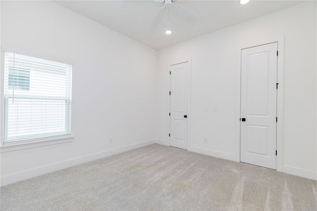 6777 Somerset Place, Springdale, AR 72762