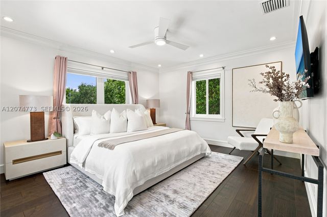 3267 Riviera Dr, Coral Gables, FL 33134