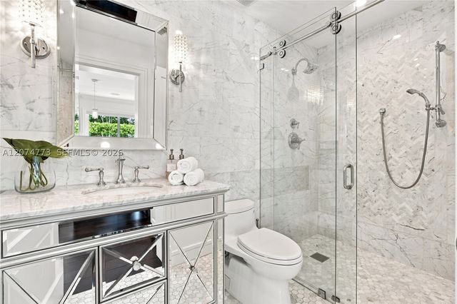 3267 Riviera Dr, Coral Gables, FL 33134