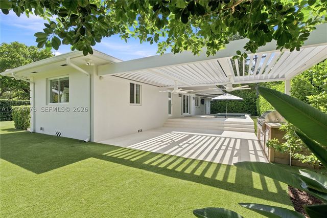 3267 Riviera Dr, Coral Gables, FL 33134