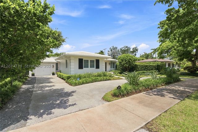 3267 Riviera Dr, Coral Gables, FL 33134