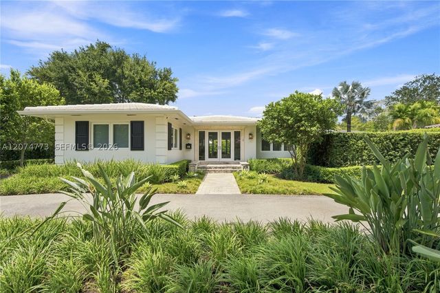 3267 Riviera Dr, Coral Gables, FL 33134