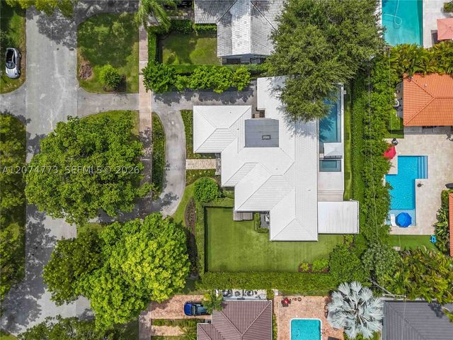 3267 Riviera Dr, Coral Gables, FL 33134