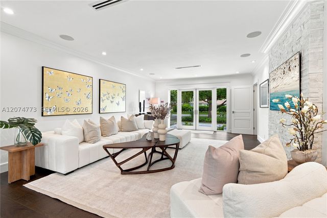 3267 Riviera Dr, Coral Gables, FL 33134