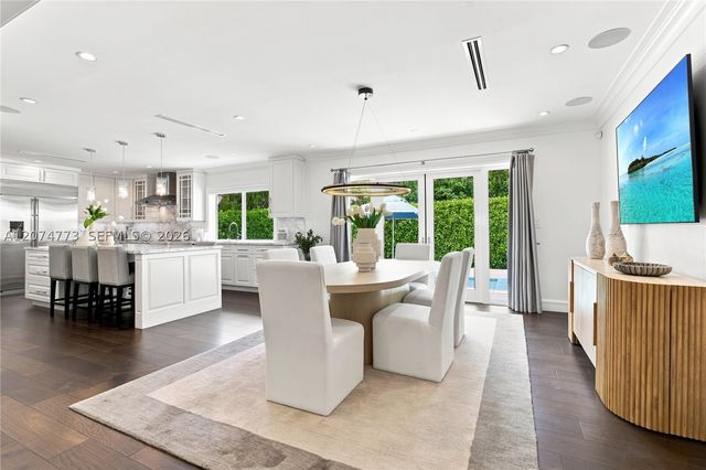 3267 Riviera Dr, Coral Gables, FL 33134