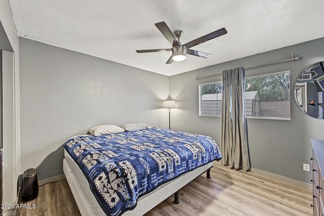 1820 W OBISPO Avenue, Mesa, AZ 85202