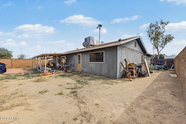 1820 W OBISPO Avenue, Mesa, AZ 85202
