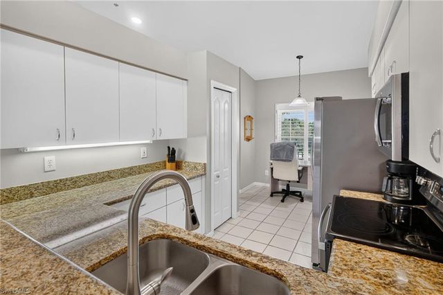 9300 Highland Woods BLVD 3305, Bonita Springs, FL 34135