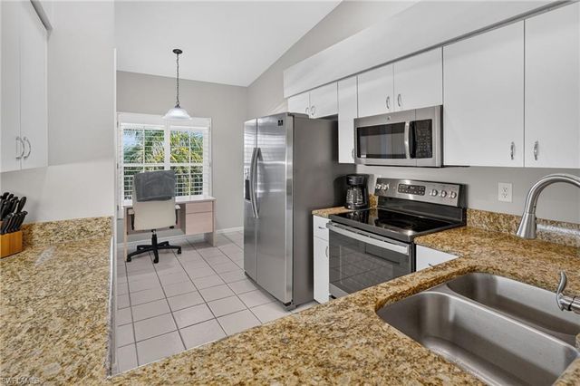 9300 Highland Woods BLVD 3305, Bonita Springs, FL 34135