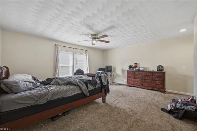 8911 London ST, Norfolk, VA 23503