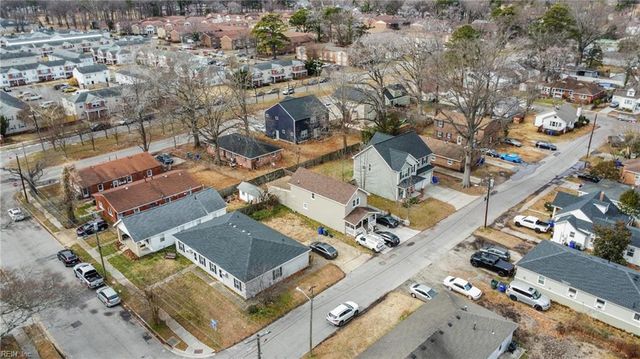 8911 London ST, Norfolk, VA 23503