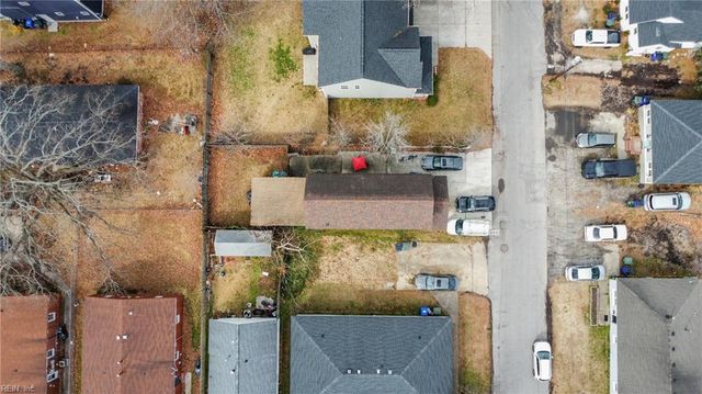 8911 London ST, Norfolk, VA 23503