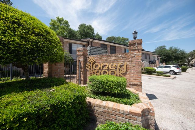 1803 Stoney Brook Drive 108, Houston, TX 77063