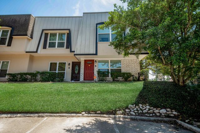 1803 Stoney Brook Drive 108, Houston, TX 77063