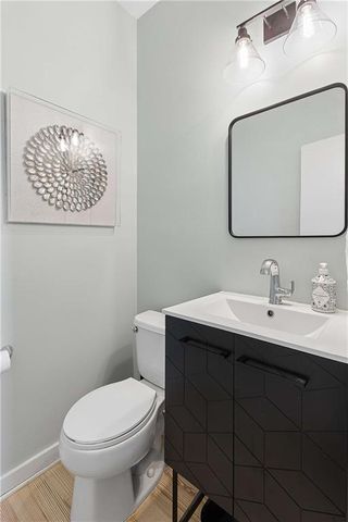 1264 Van Allen Mews NW, Atlanta, GA 30318