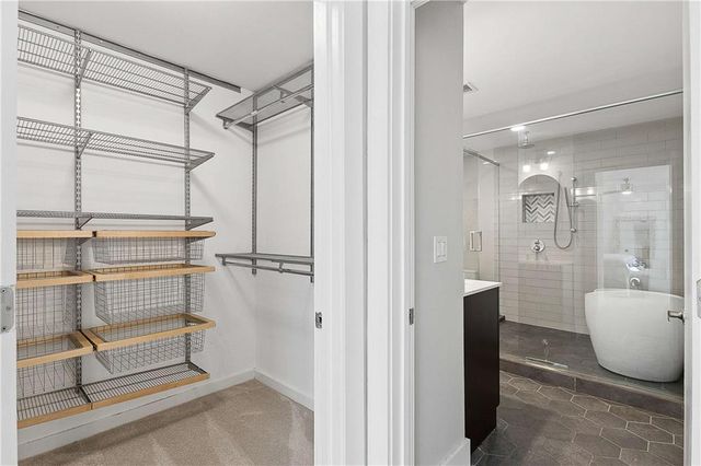 1264 Van Allen Mews NW, Atlanta, GA 30318