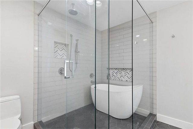 1264 Van Allen Mews NW, Atlanta, GA 30318