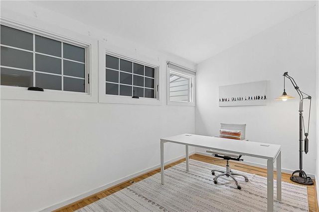 1264 Van Allen Mews NW, Atlanta, GA 30318