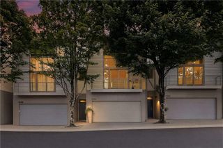 1264 Van Allen Mews NW, Atlanta, GA 30318