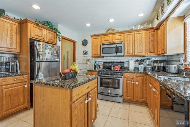 73 High Street, Clifton, NJ 07014