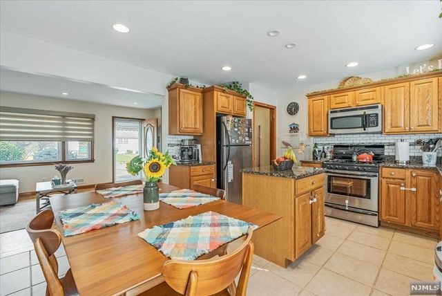 73 High Street, Clifton, NJ 07014