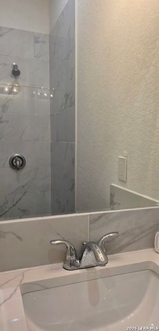 203 Hatcher, San Antonio, TX 78223