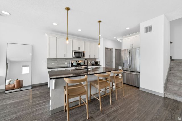 2429 N HOLBROOK WAY, Lehi, UT 84048
