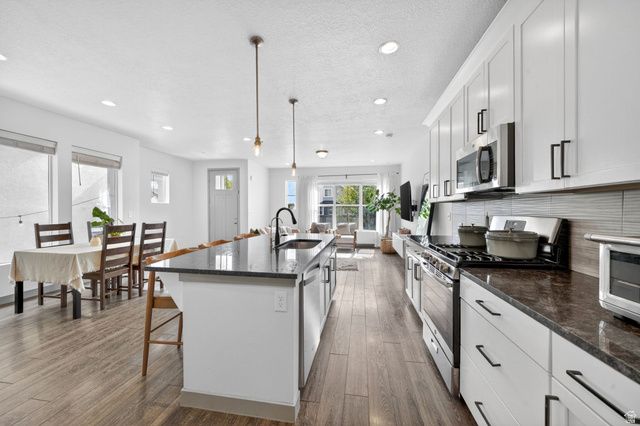 2429 N HOLBROOK WAY, Lehi, UT 84048
