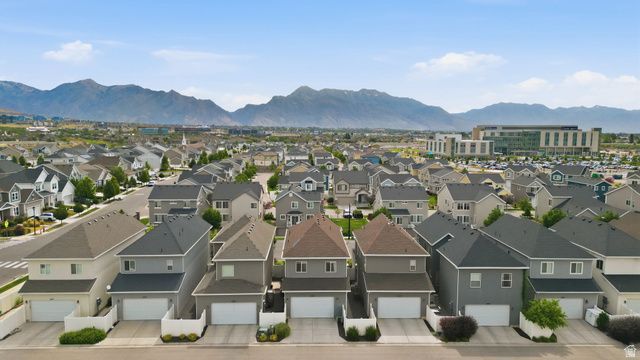 2429 N HOLBROOK WAY, Lehi, UT 84048