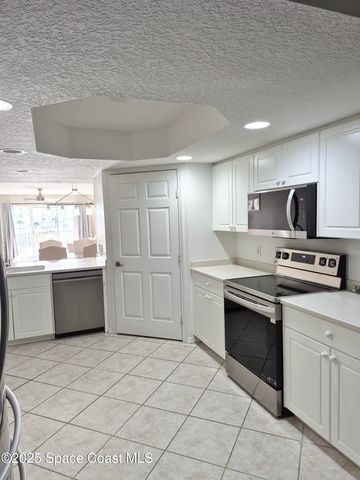 8921 Lake Drive 304, Cape Canaveral, FL 32920